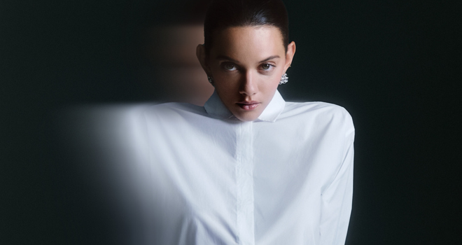 TECHNOLOGY AND TIMELESSNESS ARE SHAPING THE ADVANCED CONTEMPORARY MARKET 